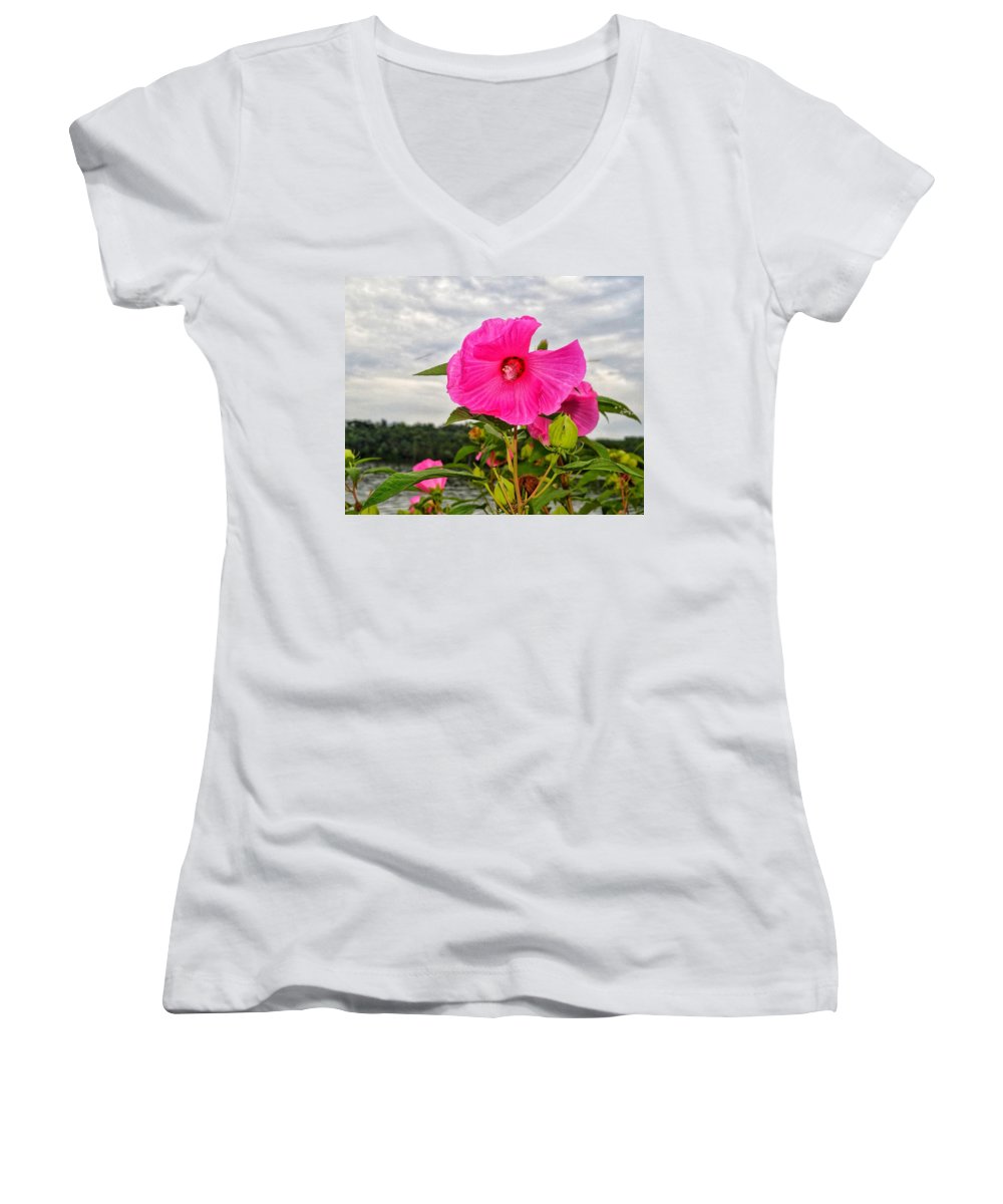 Lakeside Stunner - Women's V-Neck