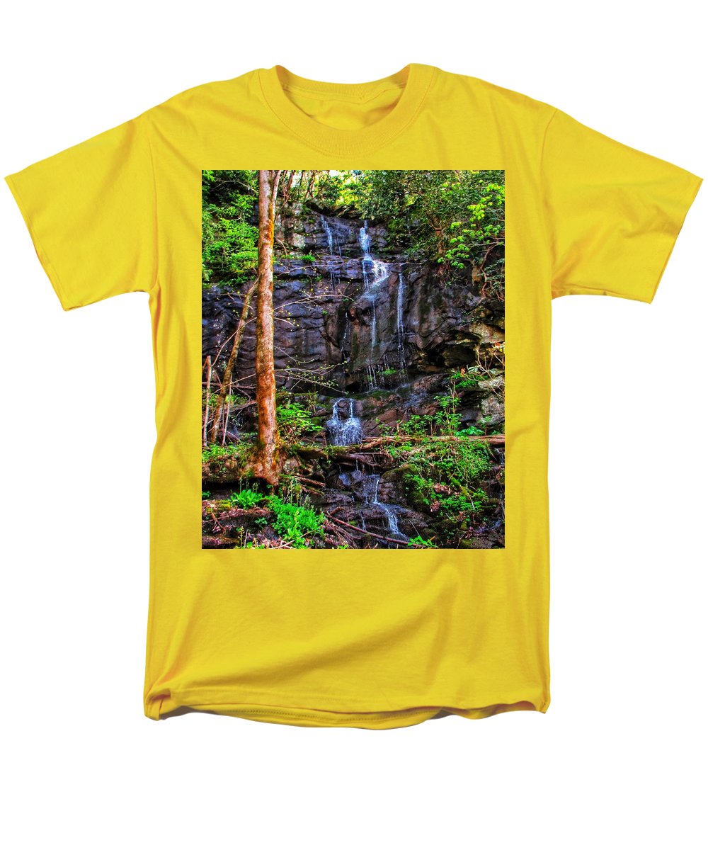 Roadside Treasure - Men's T-Shirt (Regular Fit)