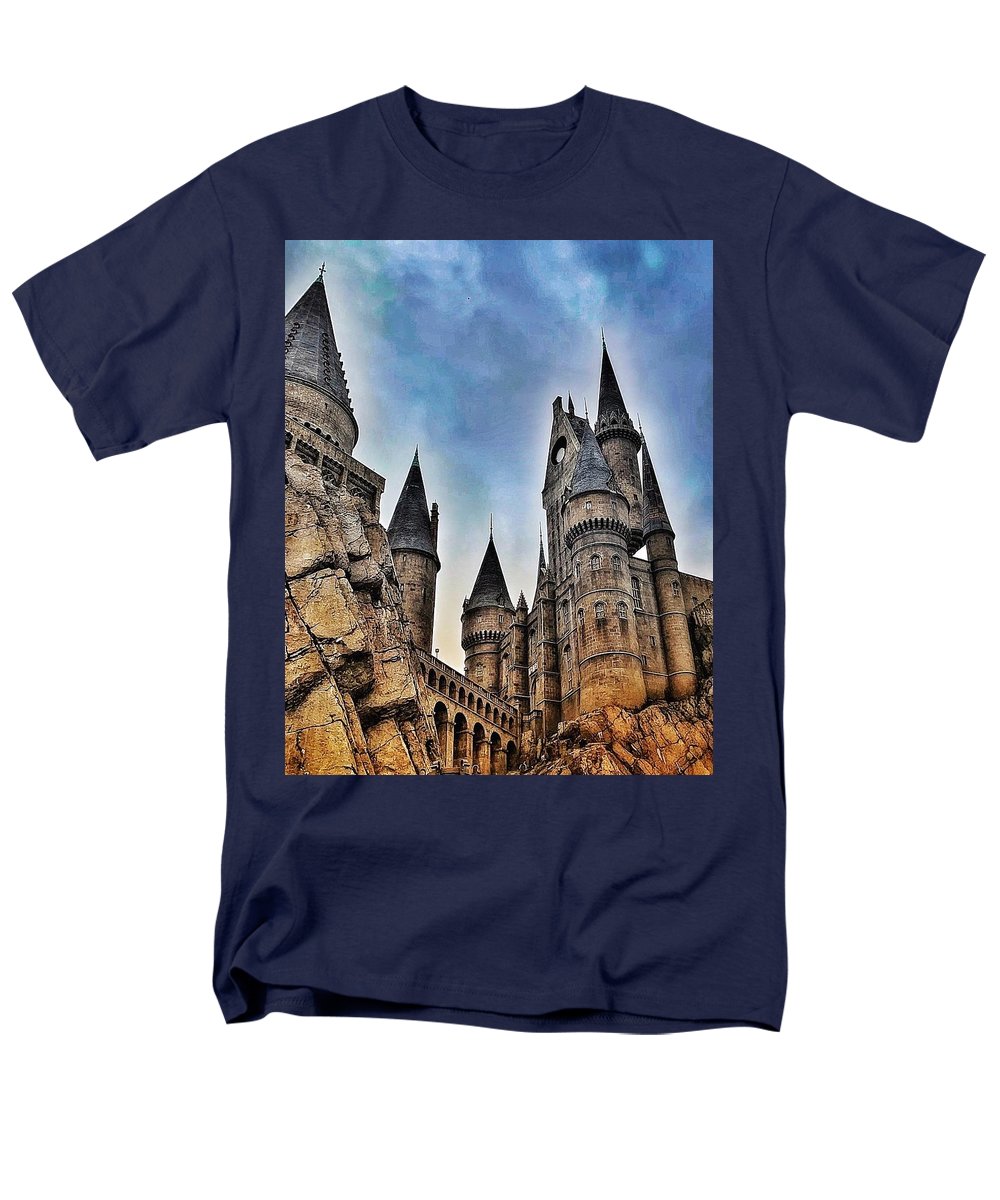 School of Witchcraft and Wizardry - Men's T-Shirt (Regular Fit)