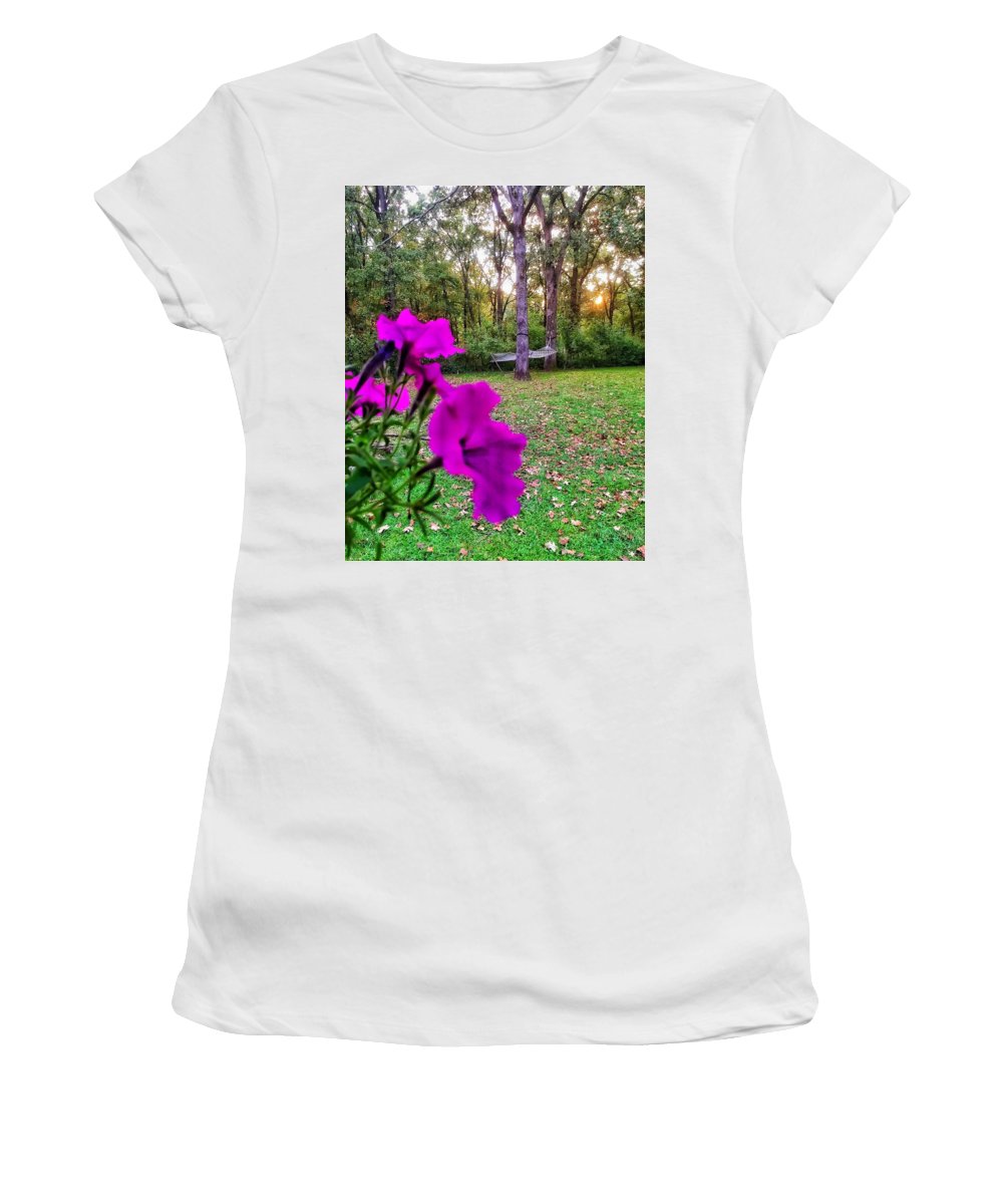 Backyard Bliss - Women's T-Shirt