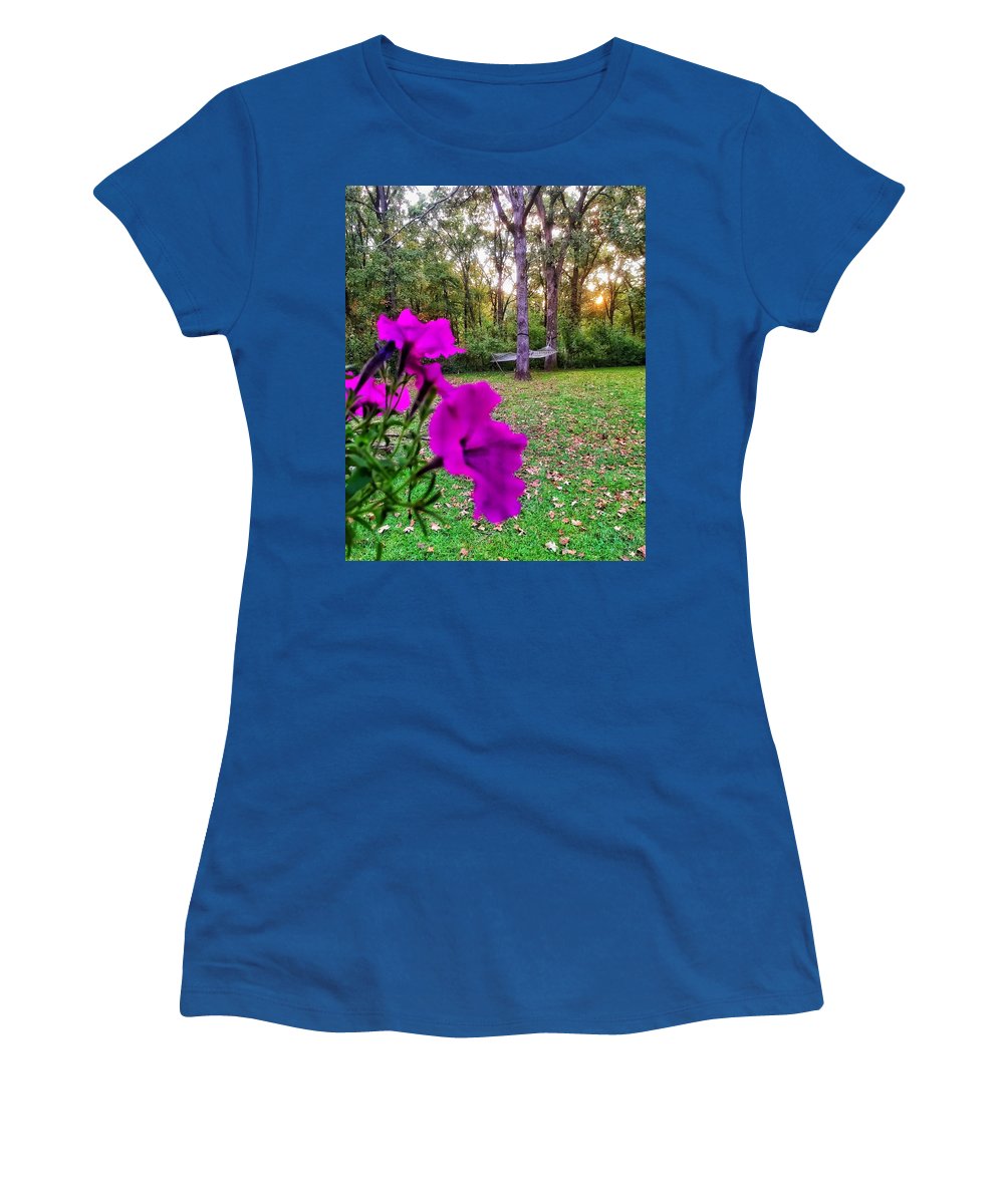 Backyard Bliss - Women's T-Shirt