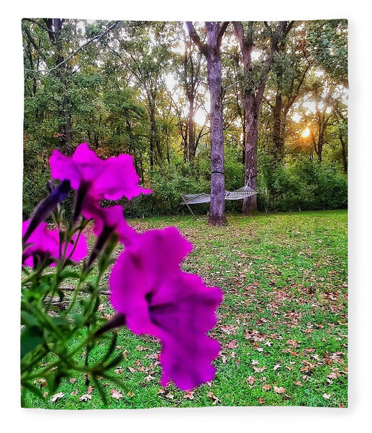 Backyard Bliss - Blanket