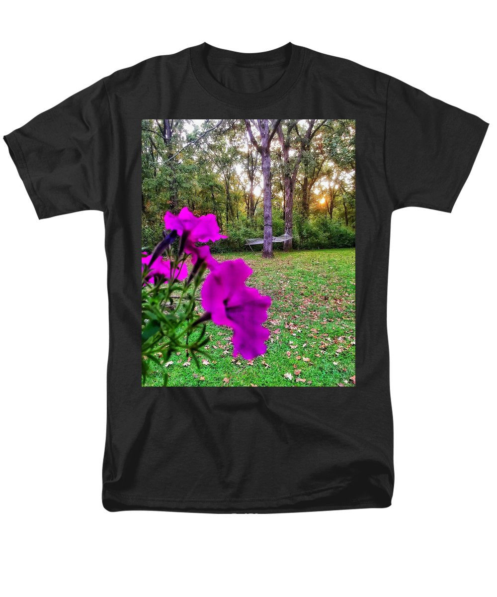 Backyard Bliss - Men's T-Shirt  (Regular Fit)