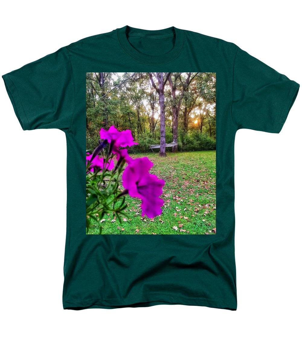 Backyard Bliss - Men's T-Shirt  (Regular Fit)