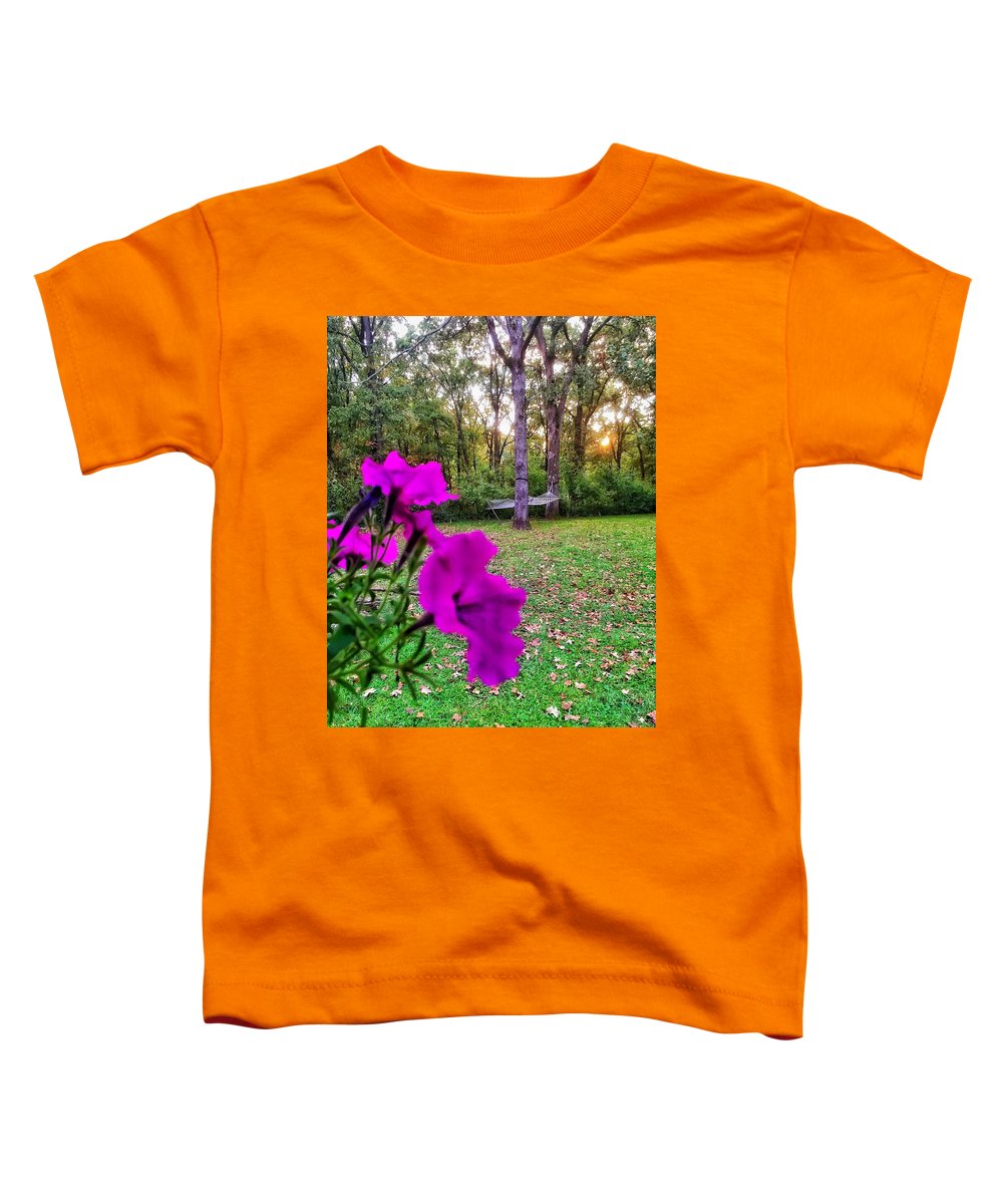 Backyard Bliss - Toddler T-Shirt