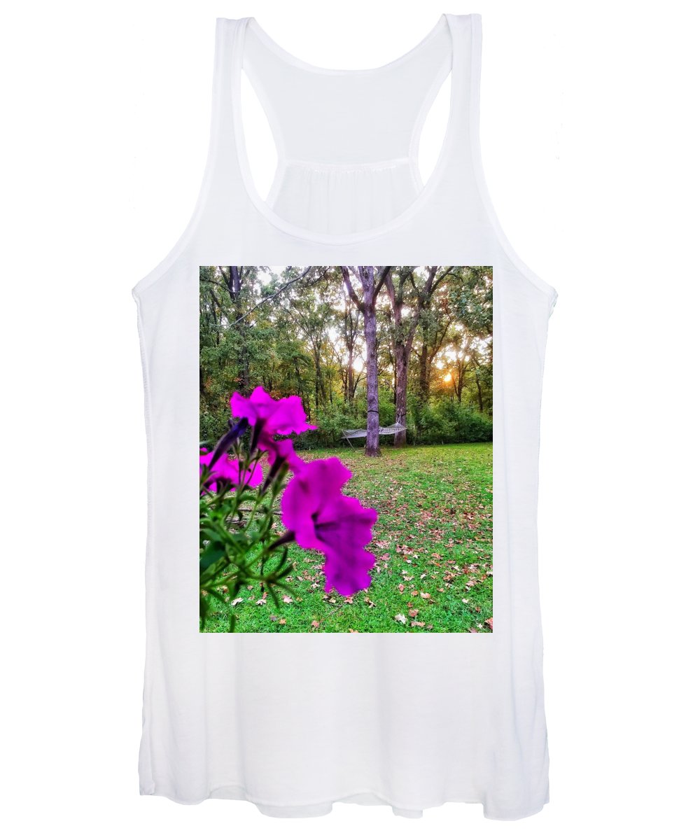 Backyard Bliss - Women's Tank Top