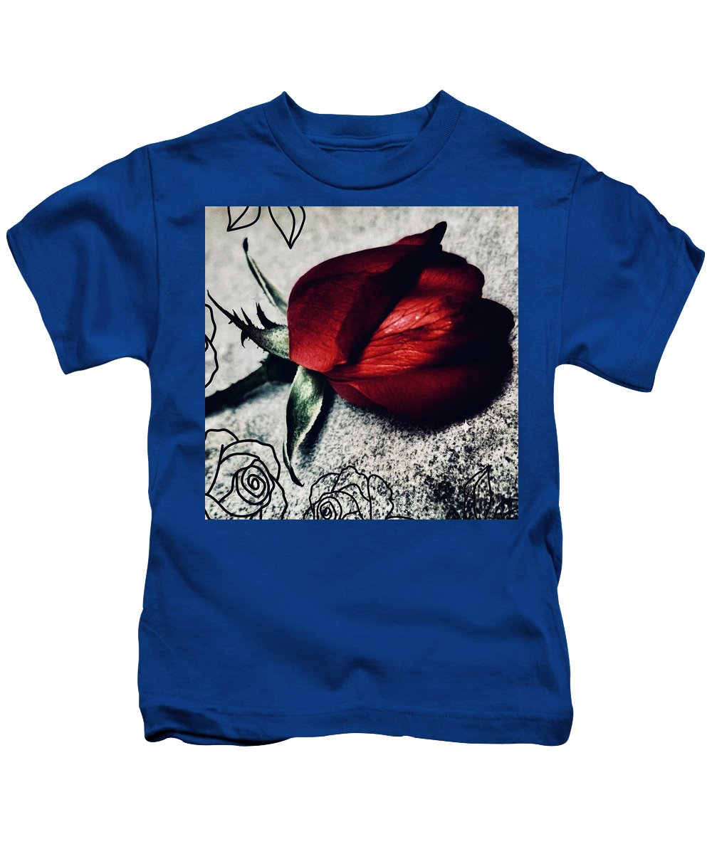 Coming Up Roses - Kids T-Shirt