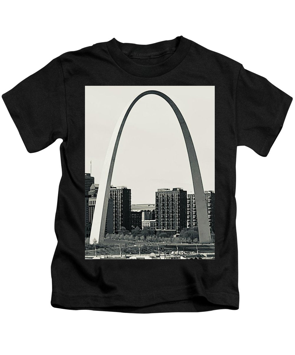 Driveby Shot of the Arch - Kids T-Shirt