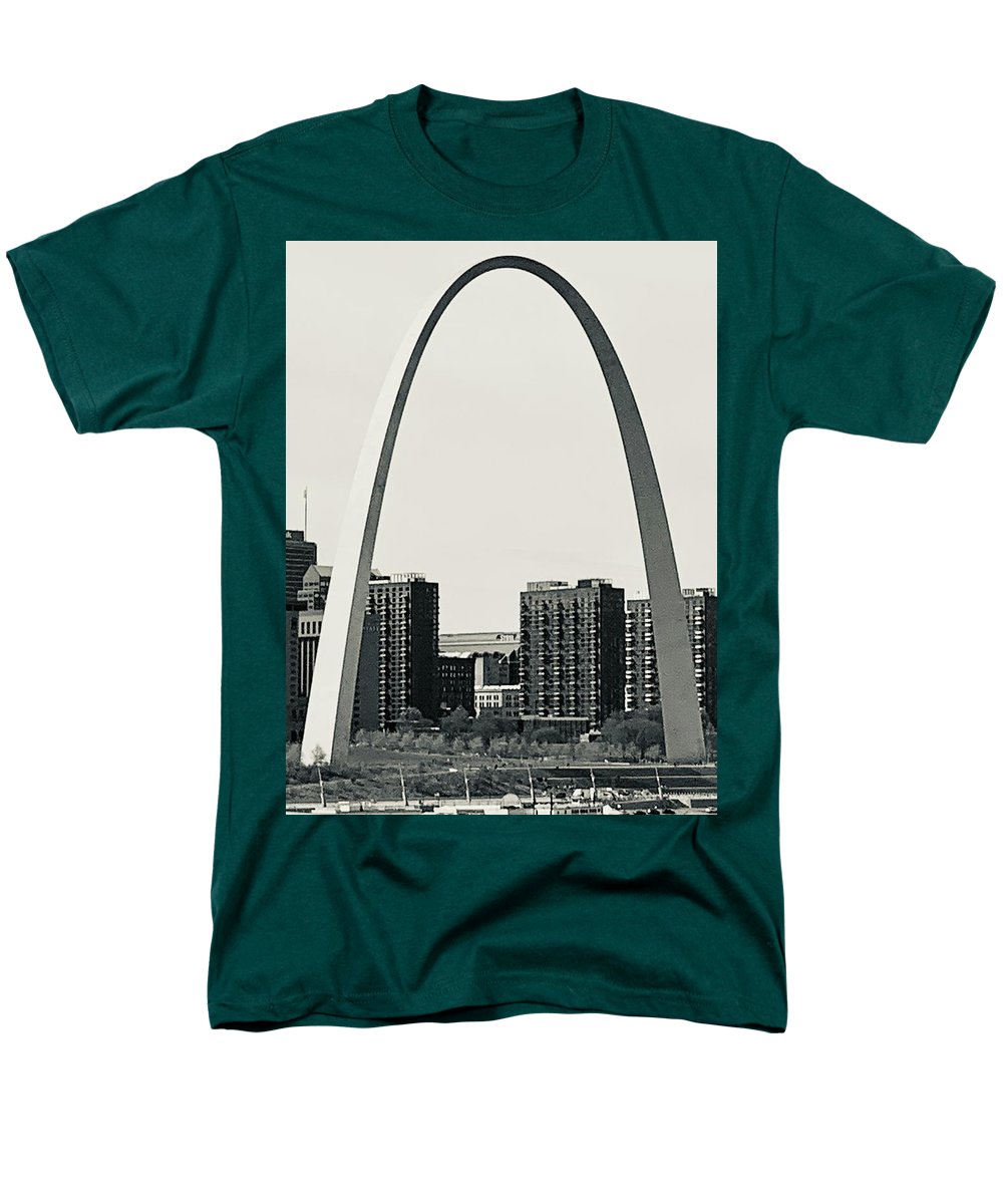 Driveby Shot of the Arch - Men's T-Shirt  (Regular Fit)