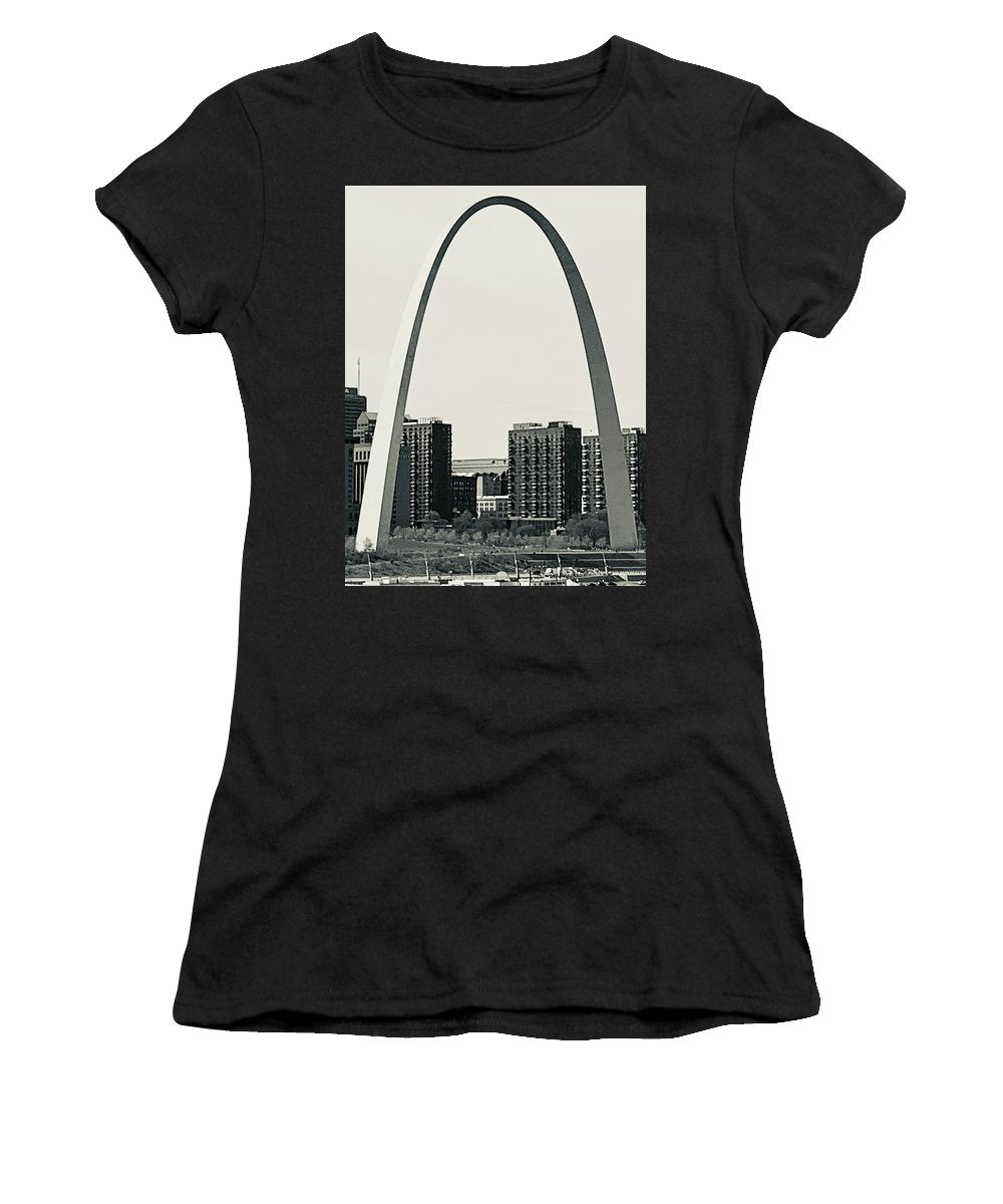 Driveby Shot of the Arch - Women's T-Shirt