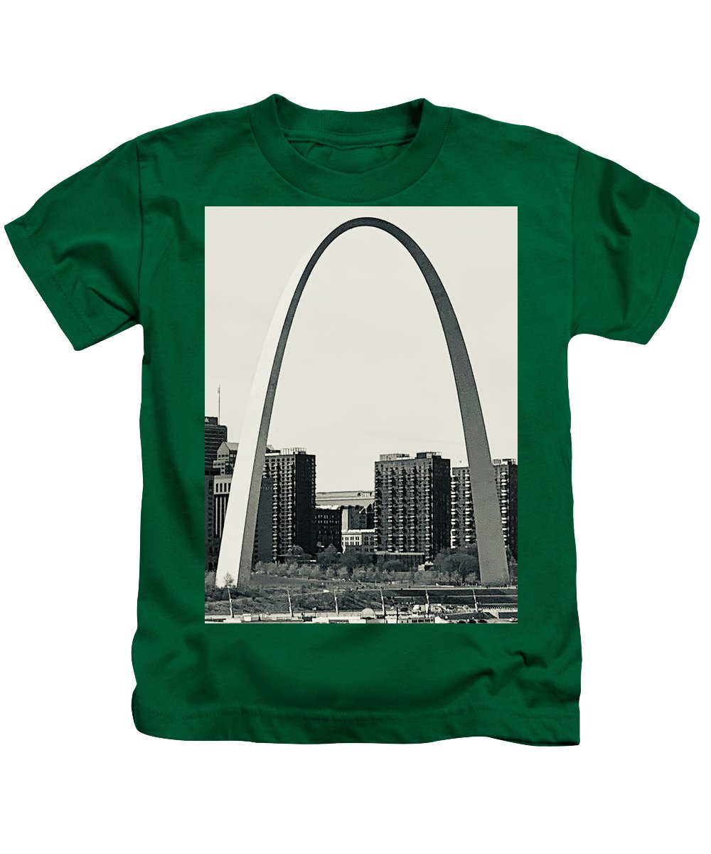 Driveby Shot of the Arch - Kids T-Shirt