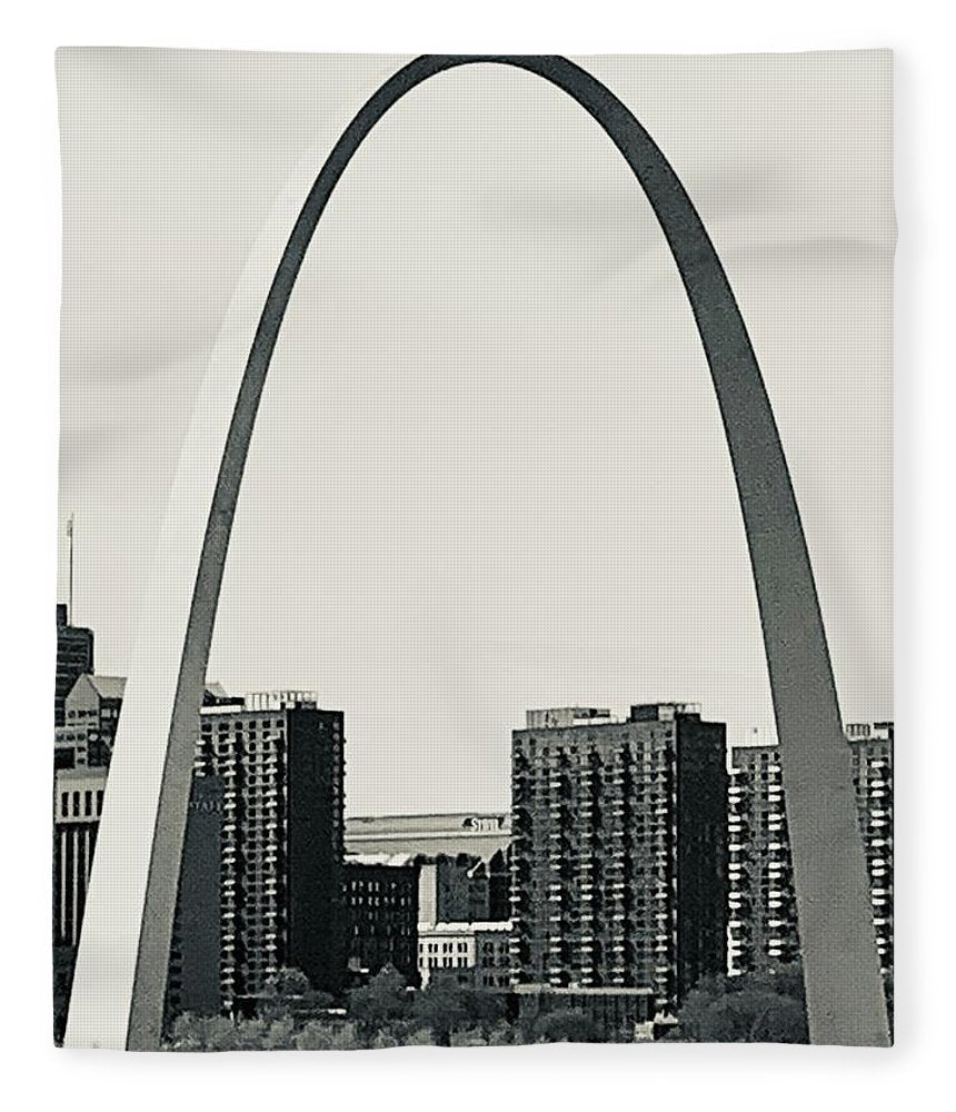 Driveby Shot of the Arch - Blanket