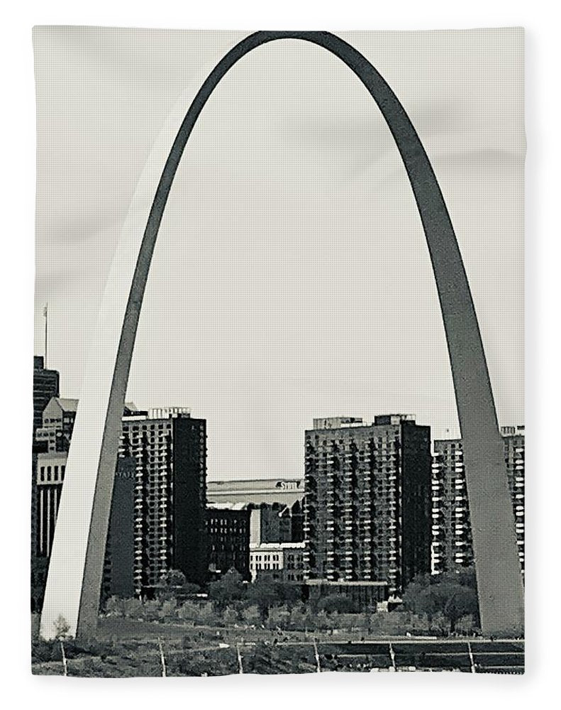 Driveby Shot of the Arch - Blanket