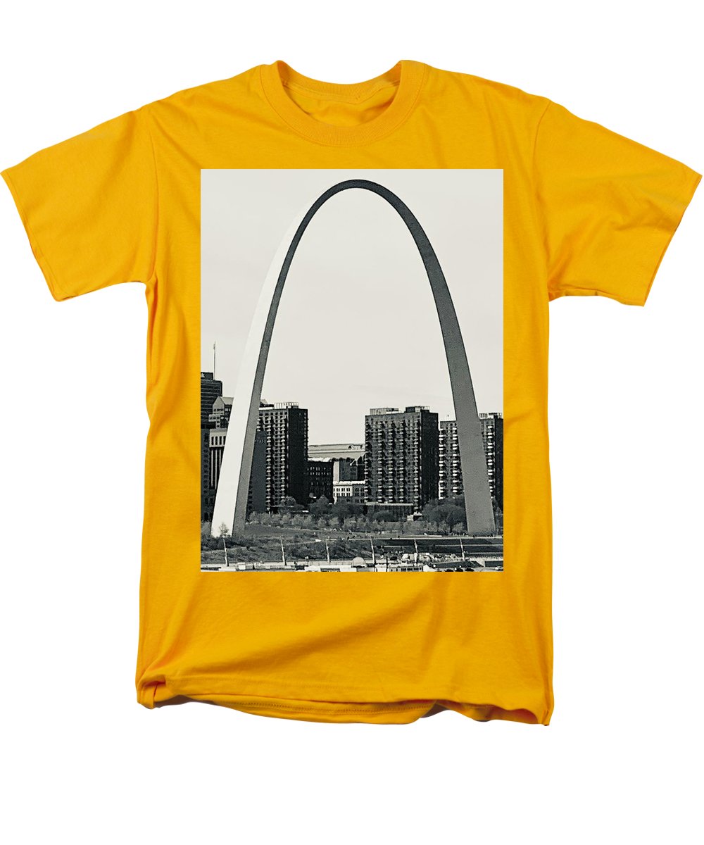 Driveby Shot of the Arch - Men's T-Shirt  (Regular Fit)