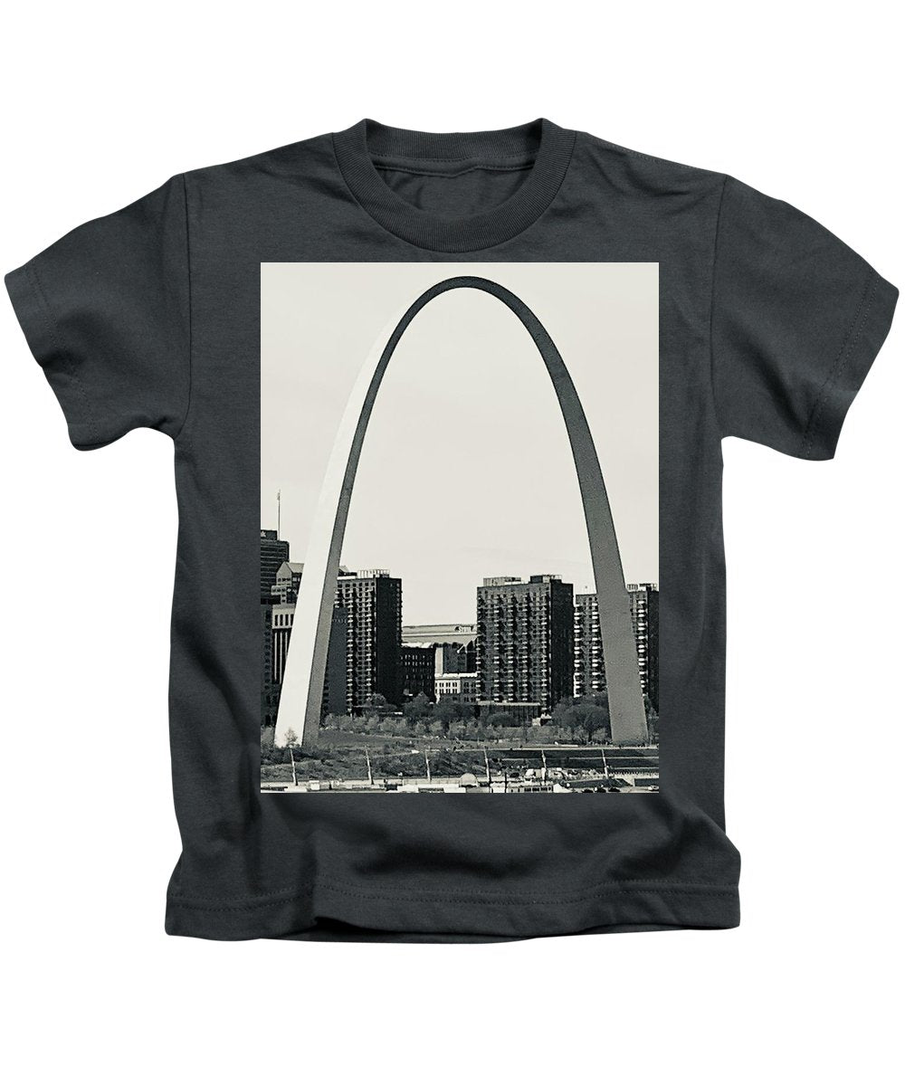 Driveby Shot of the Arch - Kids T-Shirt