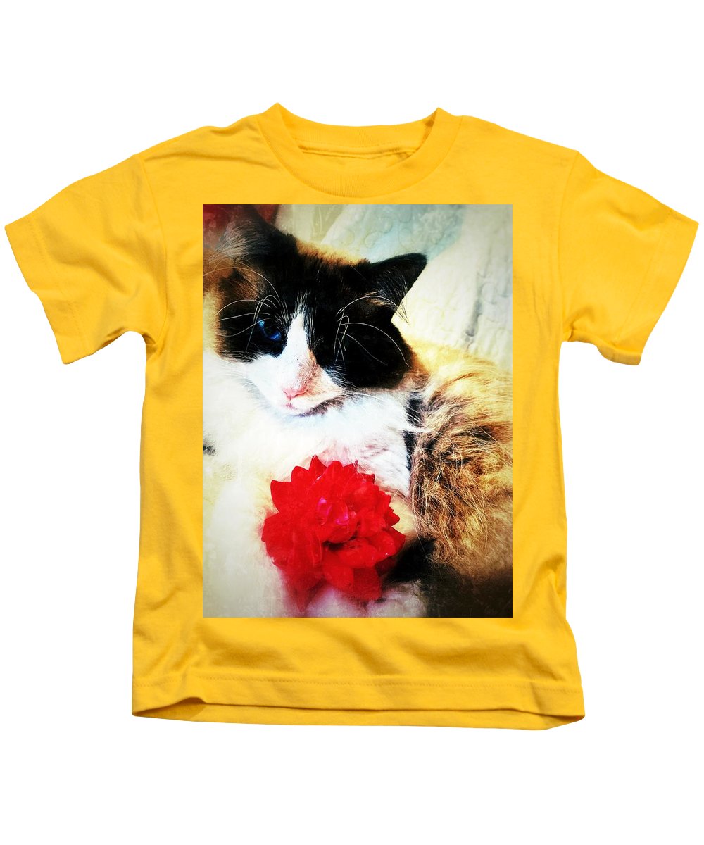 Fiona's Flower - Kids T-Shirt