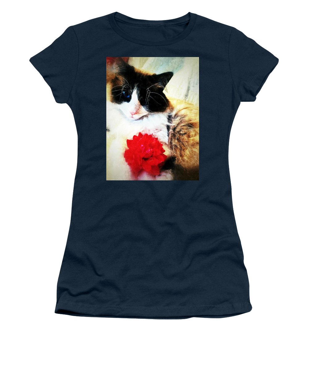 Fiona's Flower - Women's T-Shirt