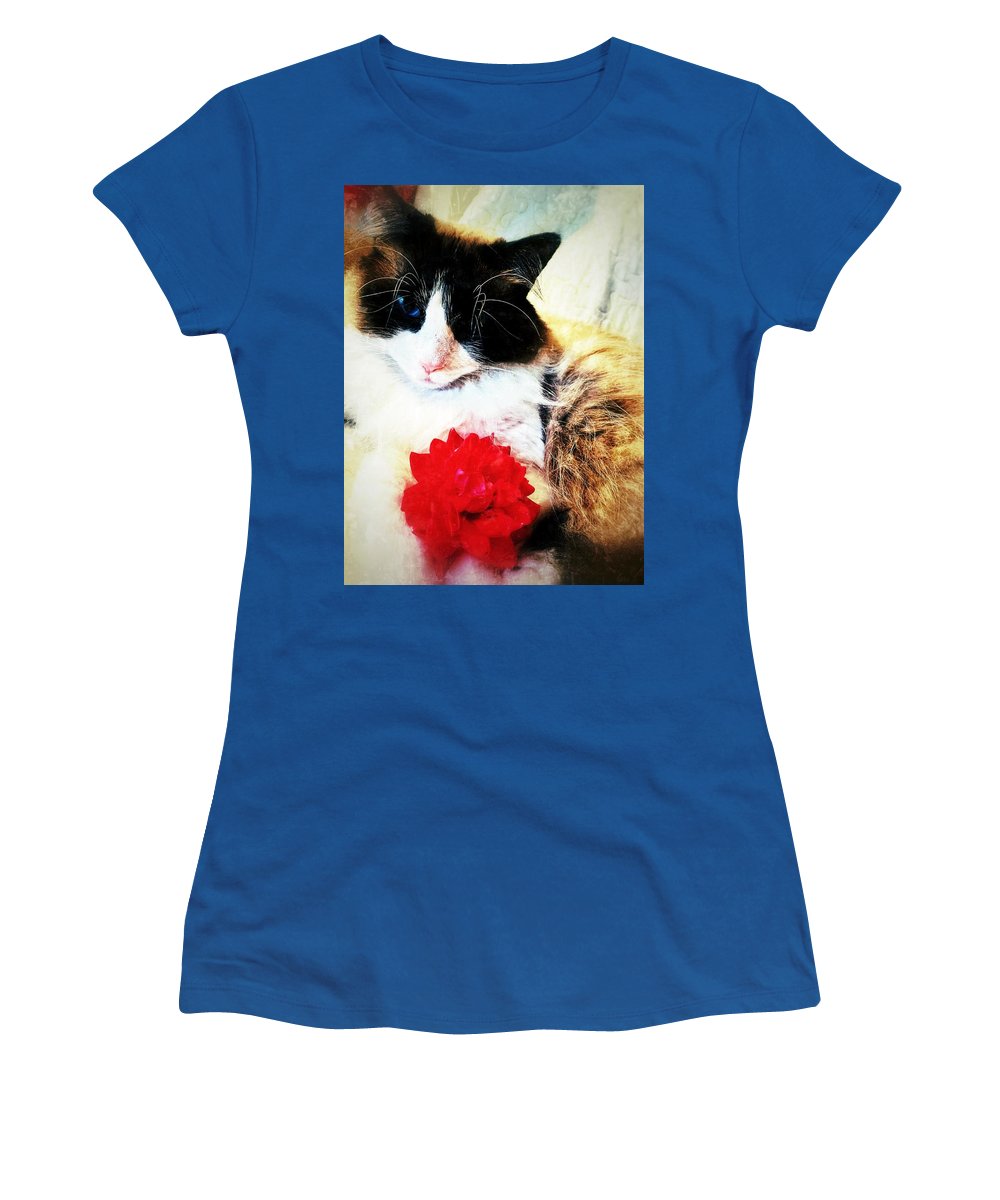 Fiona's Flower - Women's T-Shirt