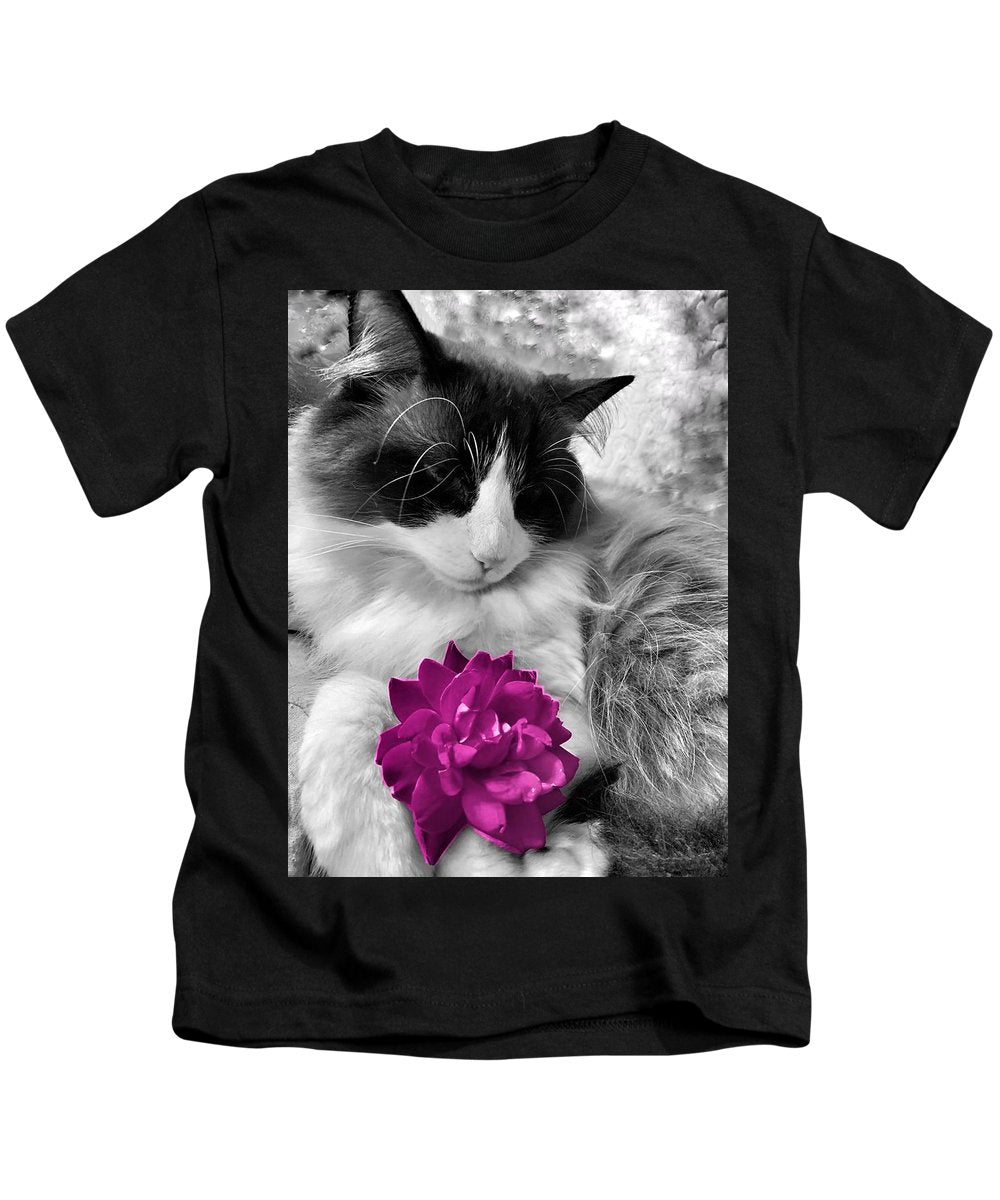 Fiona's Fuschia Flower - Kids T-Shirt