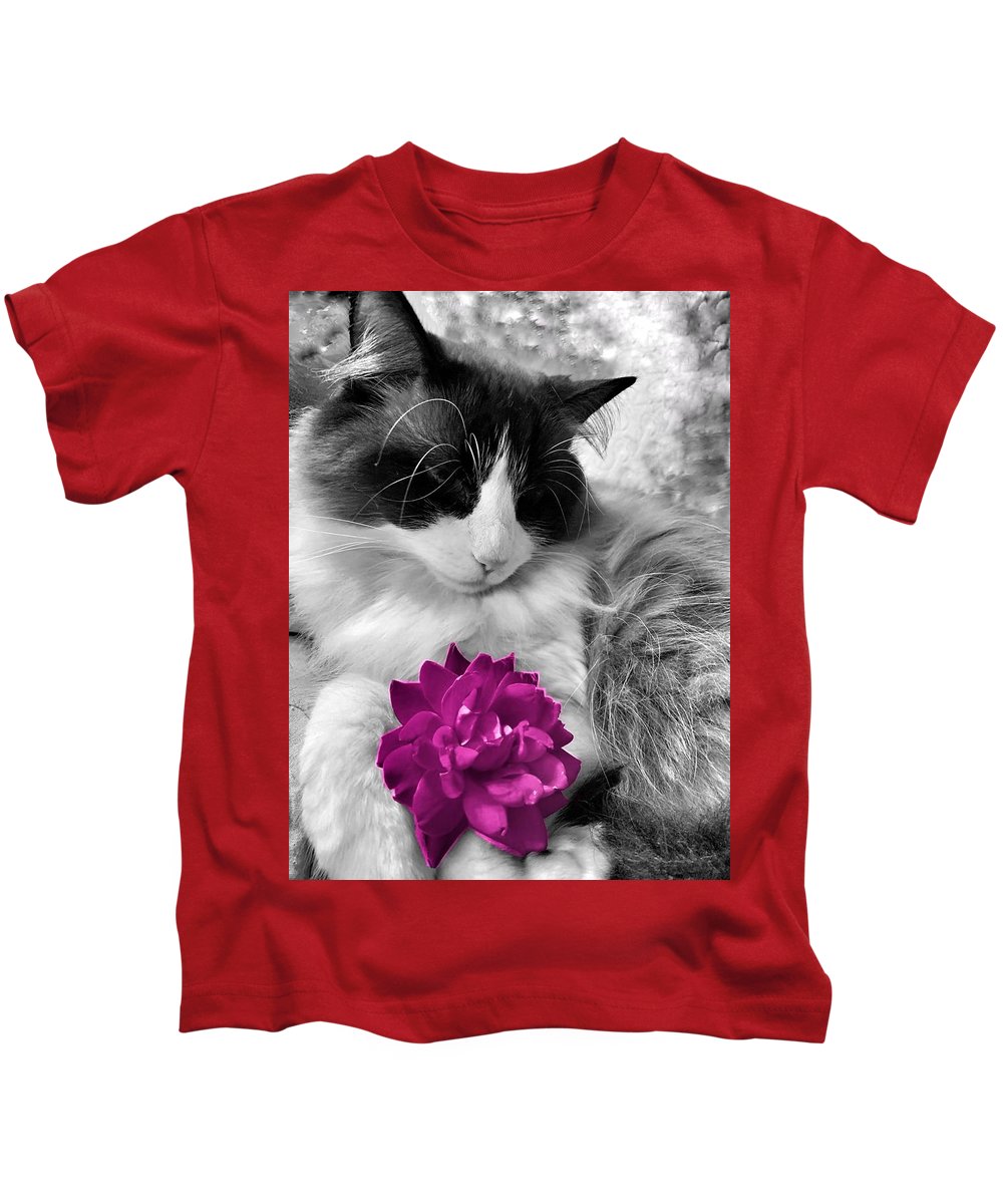 Fiona's Fuschia Flower - Kids T-Shirt