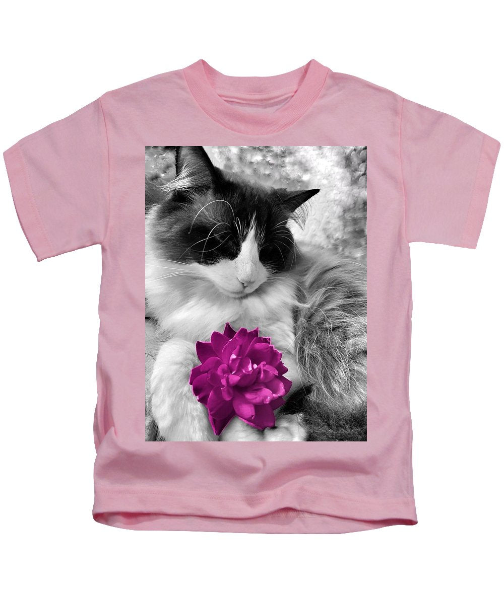 Fiona's Fuschia Flower - Kids T-Shirt