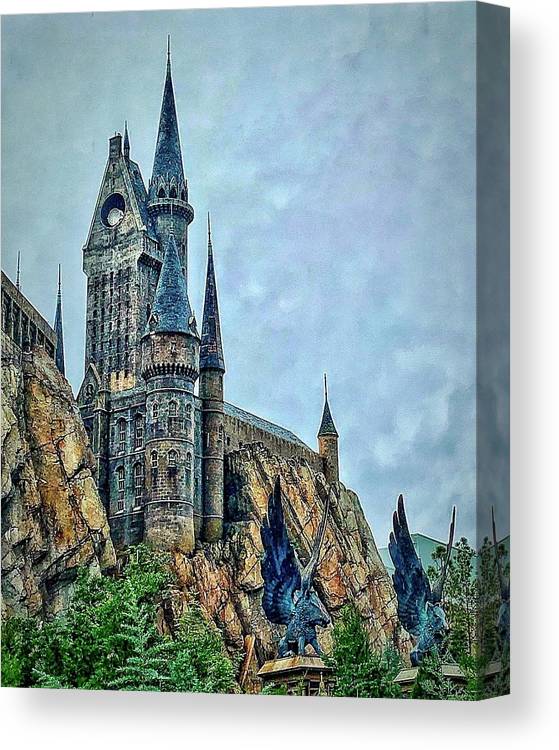 Hogwart's Castle - Canvas Print