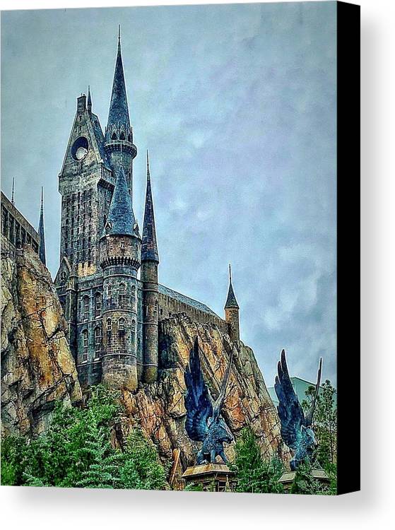 Hogwart's Castle - Canvas Print