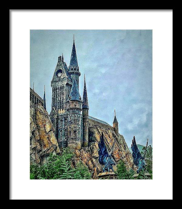 Hogwart's Castle - Framed Print