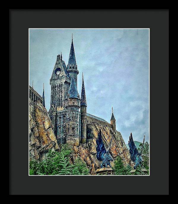 Hogwart's Castle - Framed Print