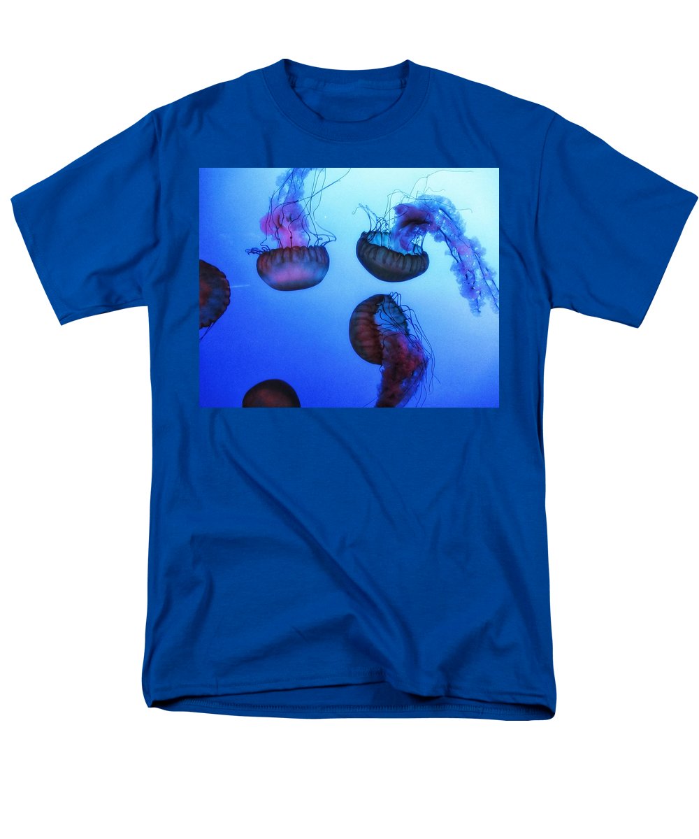 Jellyfish - Men's T-Shirt  (Regular Fit)