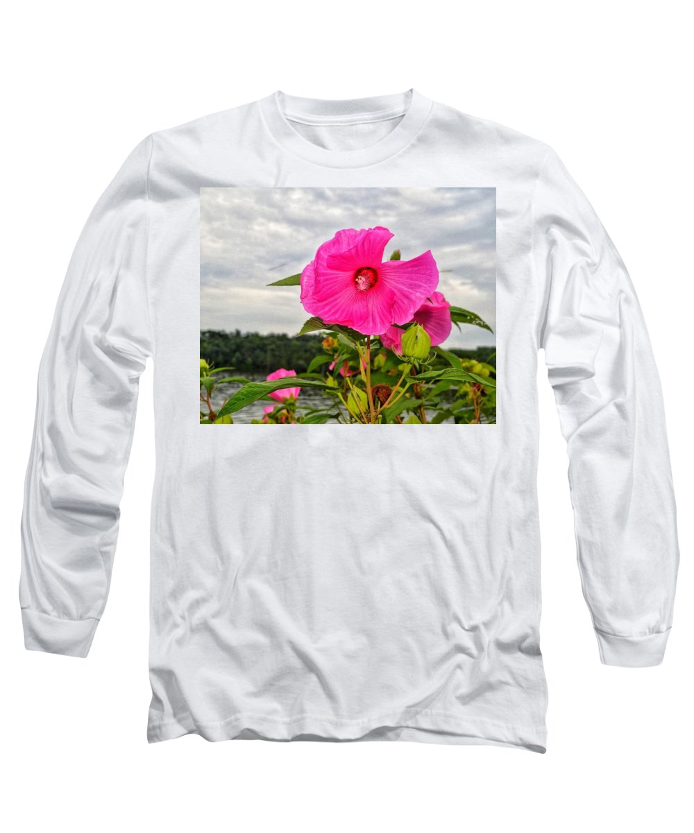 Lakeside Stunner - Long Sleeve T-Shirt