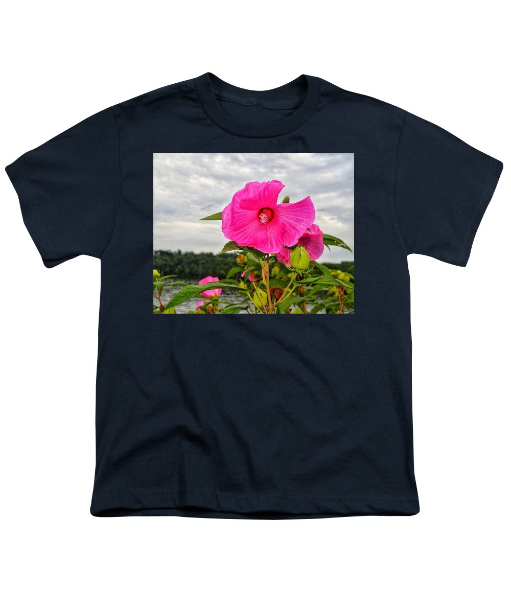 Lakeside Stunner - Youth T-Shirt