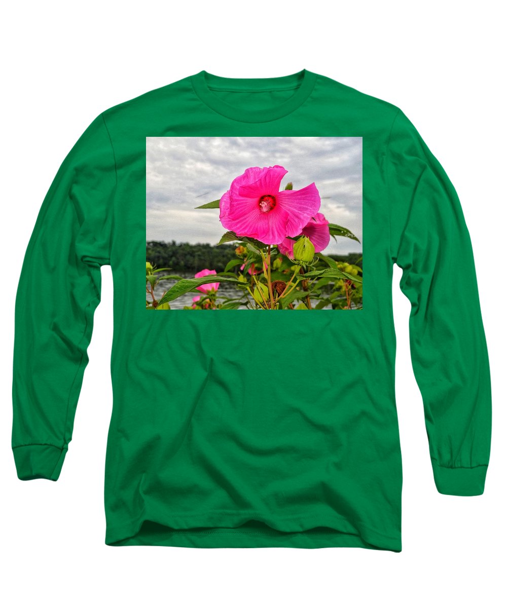 Lakeside Stunner - Long Sleeve T-Shirt
