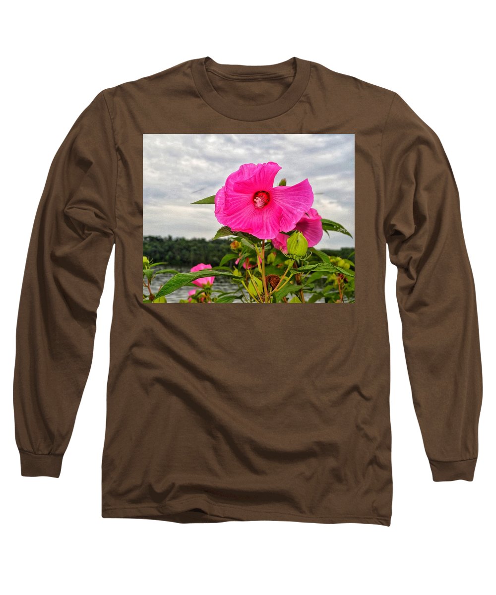 Lakeside Stunner - Long Sleeve T-Shirt