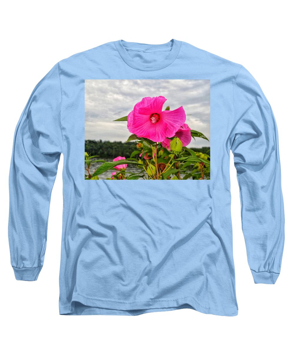 Lakeside Stunner - Long Sleeve T-Shirt