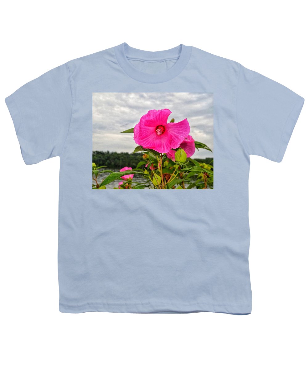 Lakeside Stunner - Youth T-Shirt