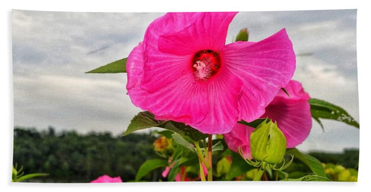 Lakeside Stunner - Bath Towel