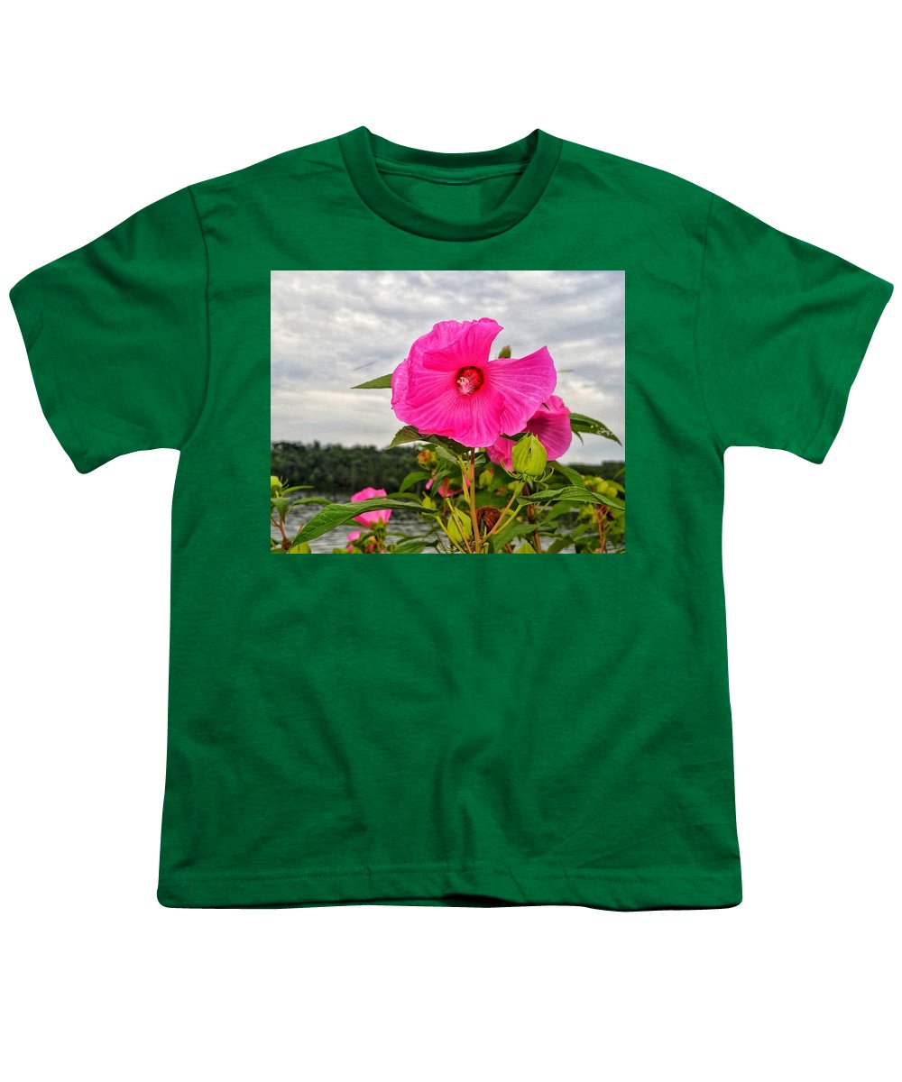 Lakeside Stunner - Youth T-Shirt