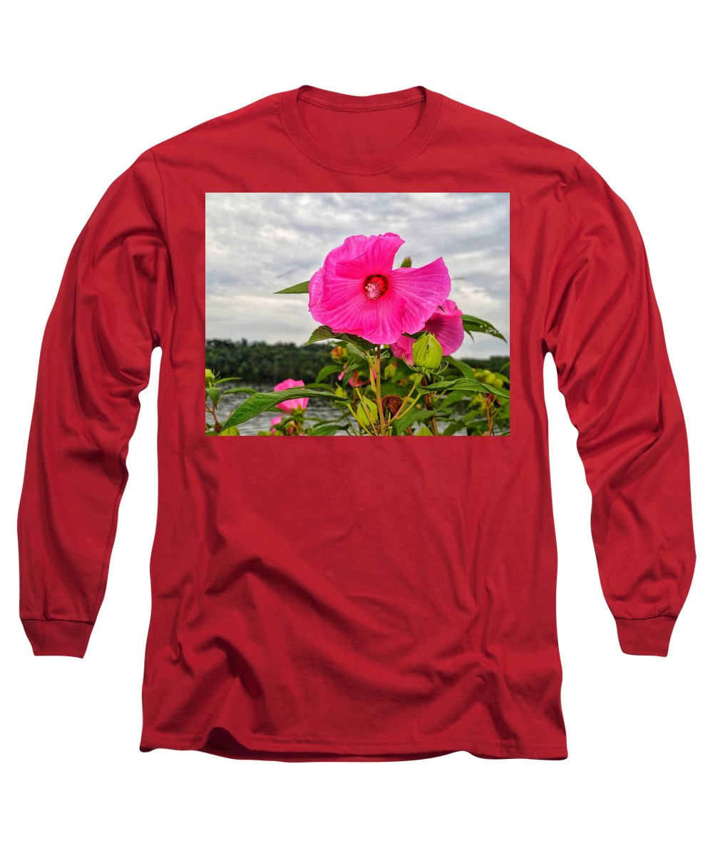 Lakeside Stunner - Long Sleeve T-Shirt