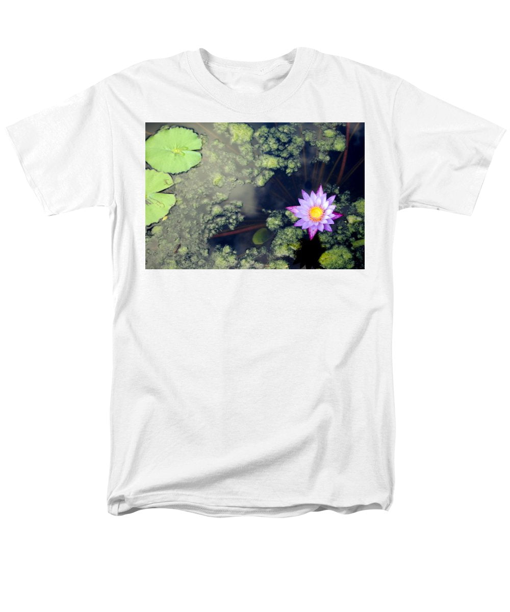 Lily Pad Pond - Men's T-Shirt  (Regular Fit)