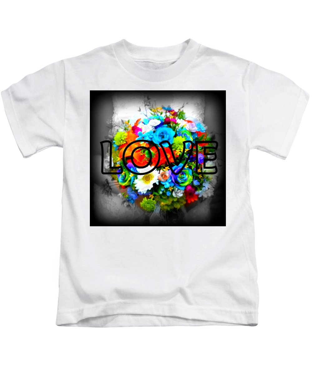 Love - Kids T-Shirt