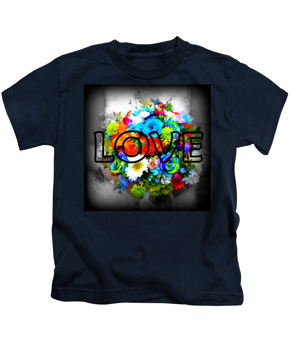 Love - Kids T-Shirt