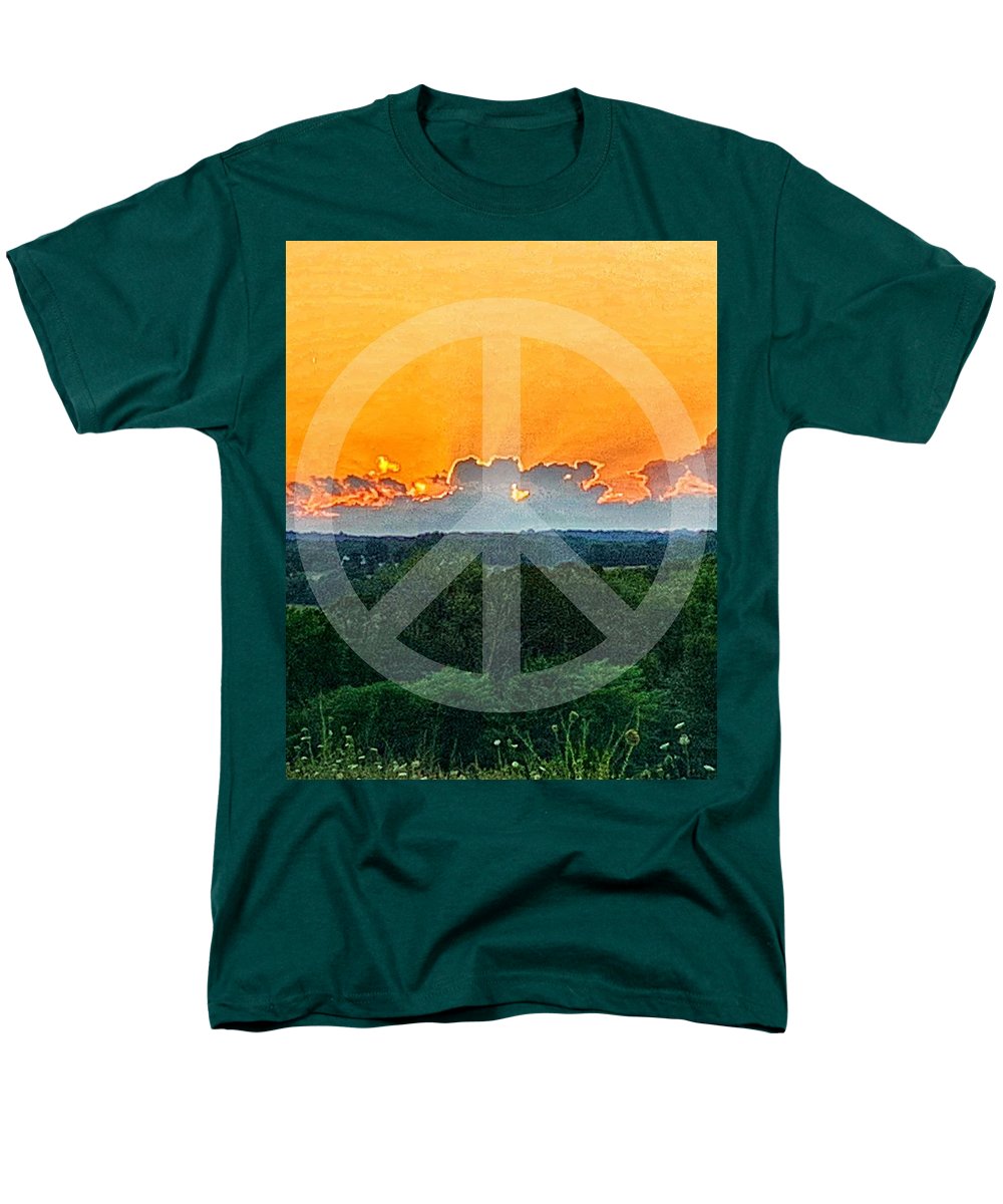 Peace on Earth  - Men's T-Shirt  (Regular Fit)