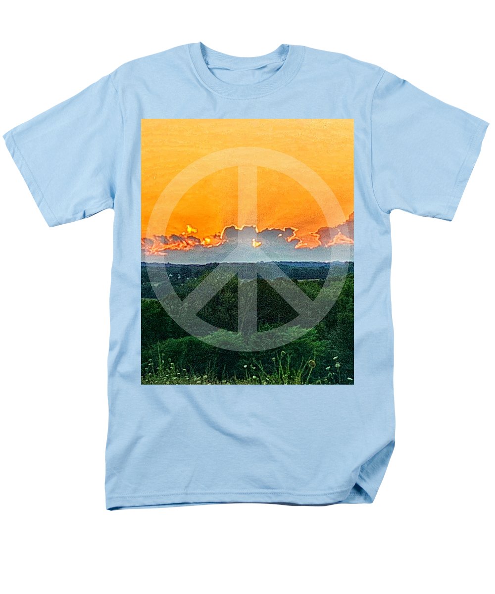 Peace on Earth  - Men's T-Shirt  (Regular Fit)