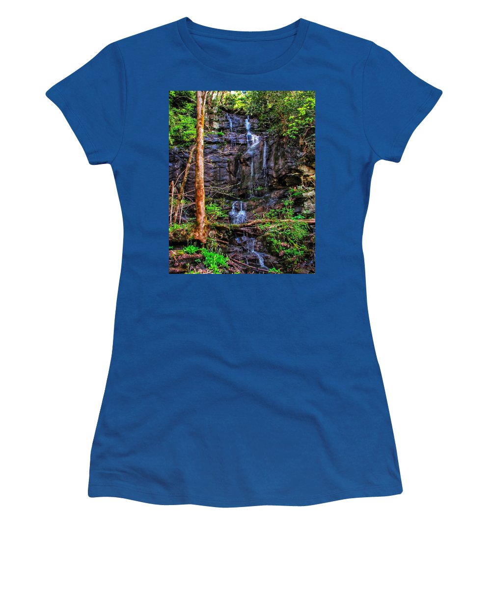 Roadside Treasure - Women's T-Shirt