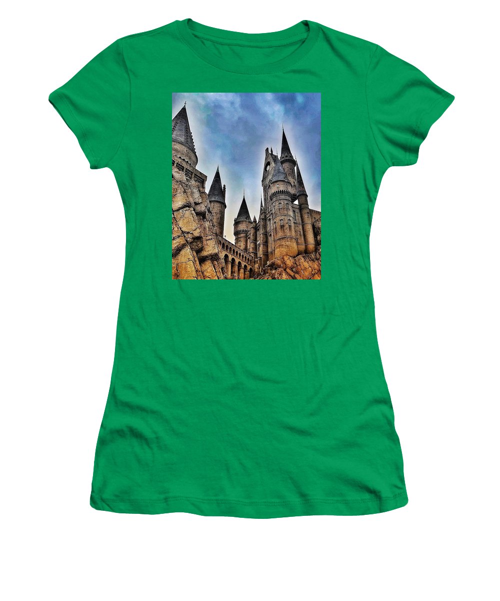 School of Witchcraft and Wizardry - Women's T-Shirt