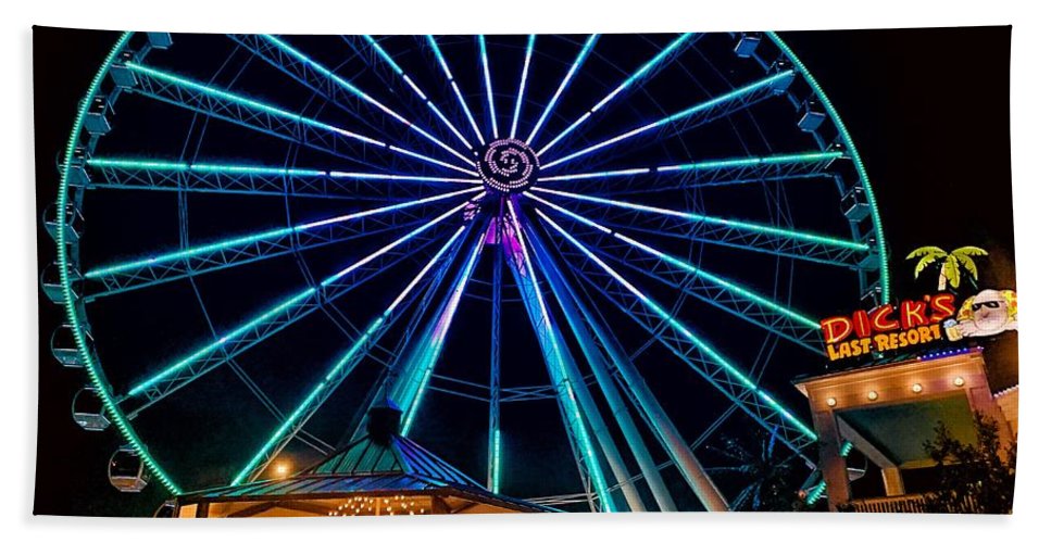 The Island Wheel Color - Bath Towel