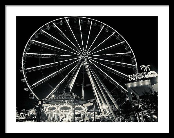 The Island Wheel - Framed Print