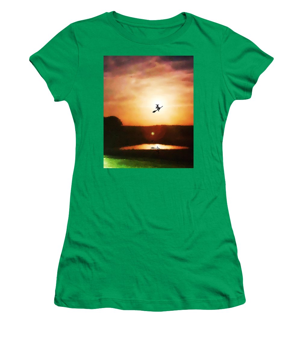 Traveling By Moonlight - Women's T-Shirt