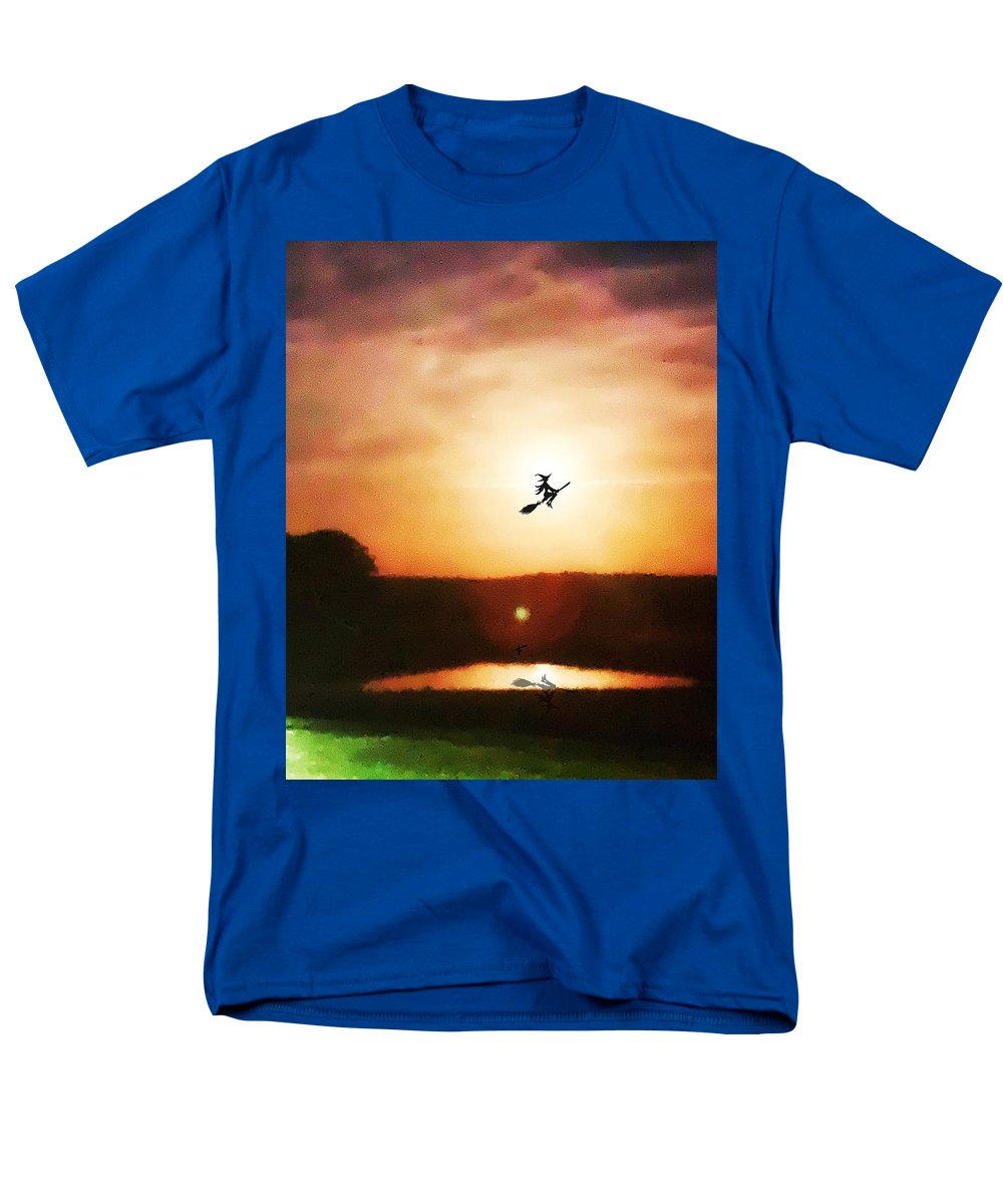 Traveling By Moonlight - Men's T-Shirt  (Regular Fit)